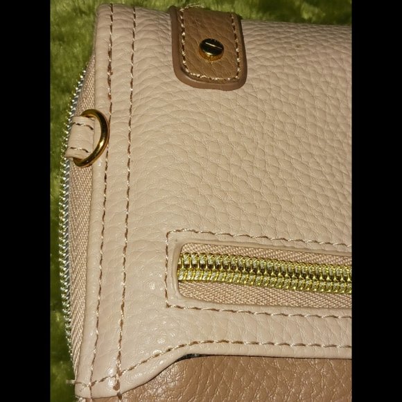 Steve Madden Wallet - Picture 3 of 6